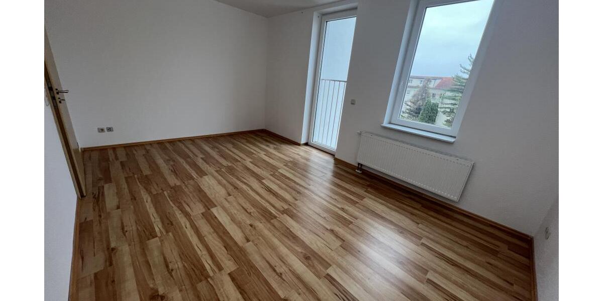 Moderne 3 Raum-Wohnung mit stylischem Bad mit Fenster, Dusche und Wanne. - Etagenwohnung Gera Lusan | Angebot:26991448