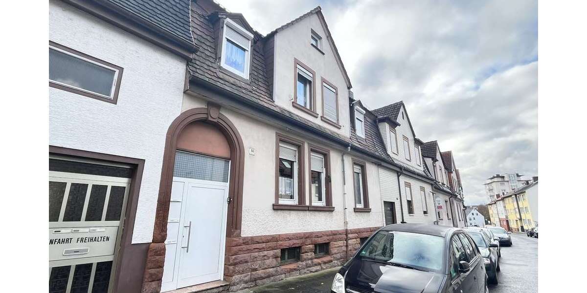 Haus zum Kaufen in Kaiserslautern 329.000 € 169 m² 6 zimmer