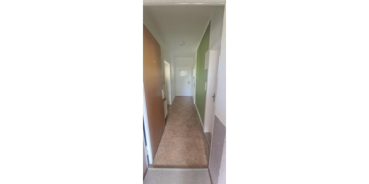 Etagenwohnung Finsterwalde - 3 Zimmer, 69 m&sup2;, 528&euro; | Angebot:26564742