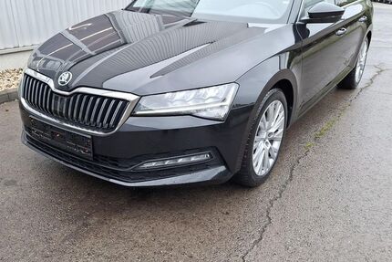 Skoda Superb 75.800 km 21.499 € Dresden 01157