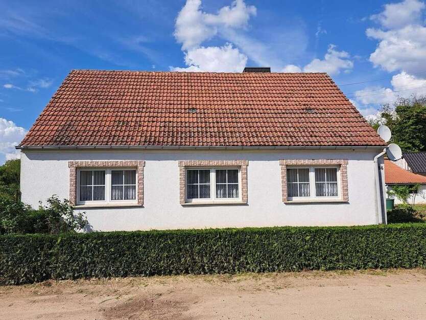Grundstück in Hohenwutzen 385.000 € 8608 m²