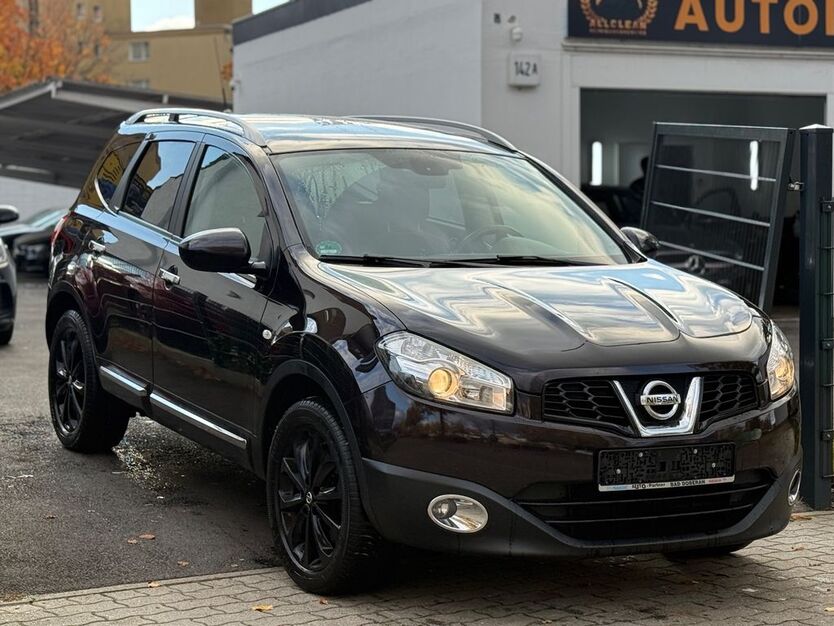 Nissan Qashqai 204.000 km 9.500 € Berlin 12351