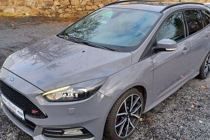 Ford Focus 153.800 km 13.290 &euro; Altenstadt an der Waldnaab 92665