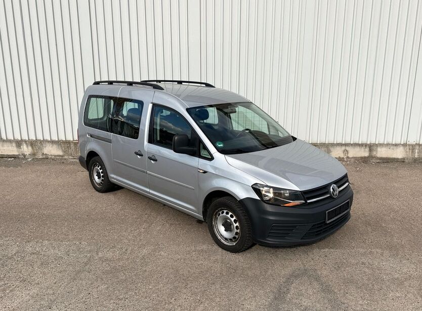 VW Caddy 366.820 km 6.555 € Berlin 13055