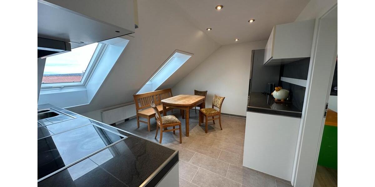 Dachgeschoßwohnung Erfurt Hochheim - 2 Zimmer, 52 m&sup2;, 600&euro; | Angebot:25561210