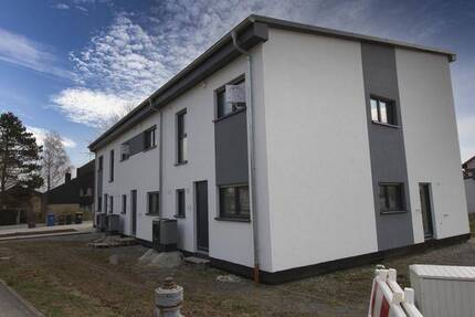 Haus Oberstreu - 4 Zimmer, 120 m&sup2;, 379.000&euro; | Angebot:25695973