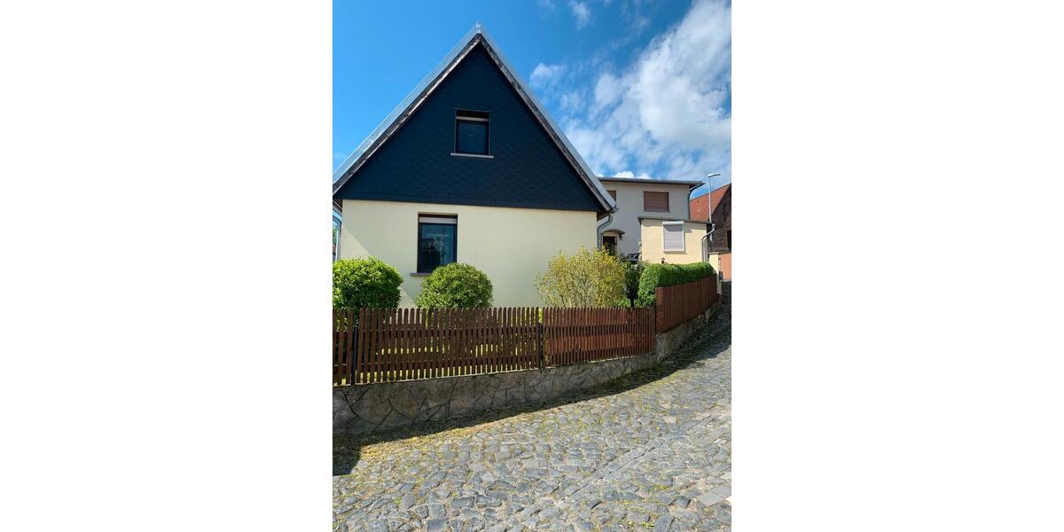 Einfamilienhaus Mansfeld - 4 Zimmer, 100 m&sup2;, 125.000&euro; | Angebot:26710457