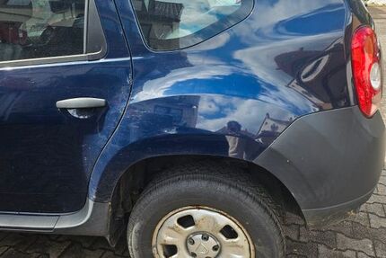 Dacia Duster 182.000 km 3.800 &euro; Eisenberg 67304