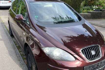 Seat Altea 180.000 km 2.190 &euro; Schömberg - Langenbrandt 75328