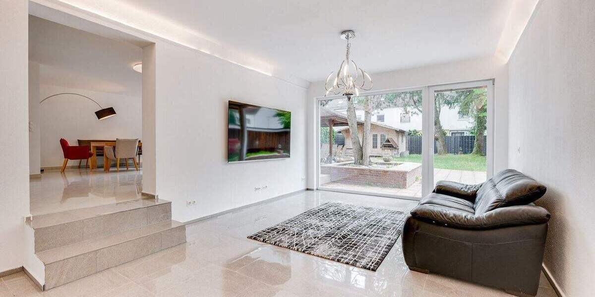 Reihenendhaus Taufkirchen Am Wald - 8 Zimmer, 204 m&sup2;, 1.250.000&euro; | Angebot:25769407