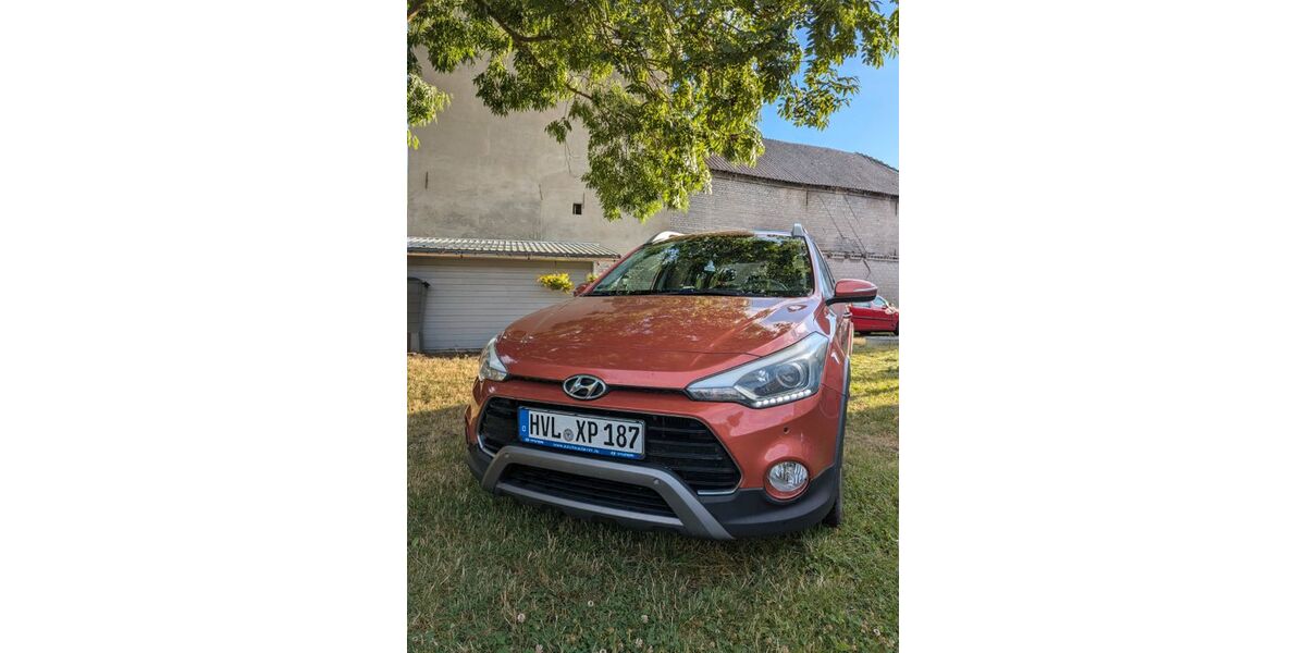 Hyundai i20 97.000 km 7.500 &euro; Berlin 13591