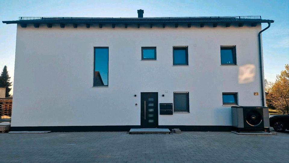 Etagenwohnung Schwandorf - 2 Zimmer, 66 m&sup2;, 735&euro; | Angebot:26395876