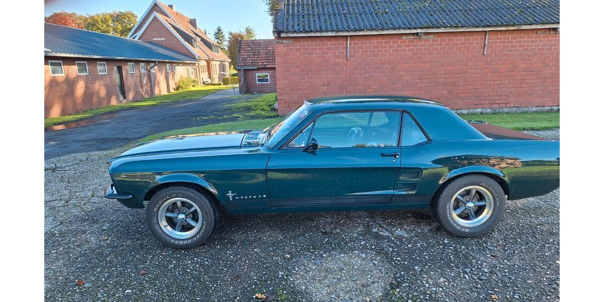 Ford Mustang 45.000 km 32.500 &euro; Rheine 48429