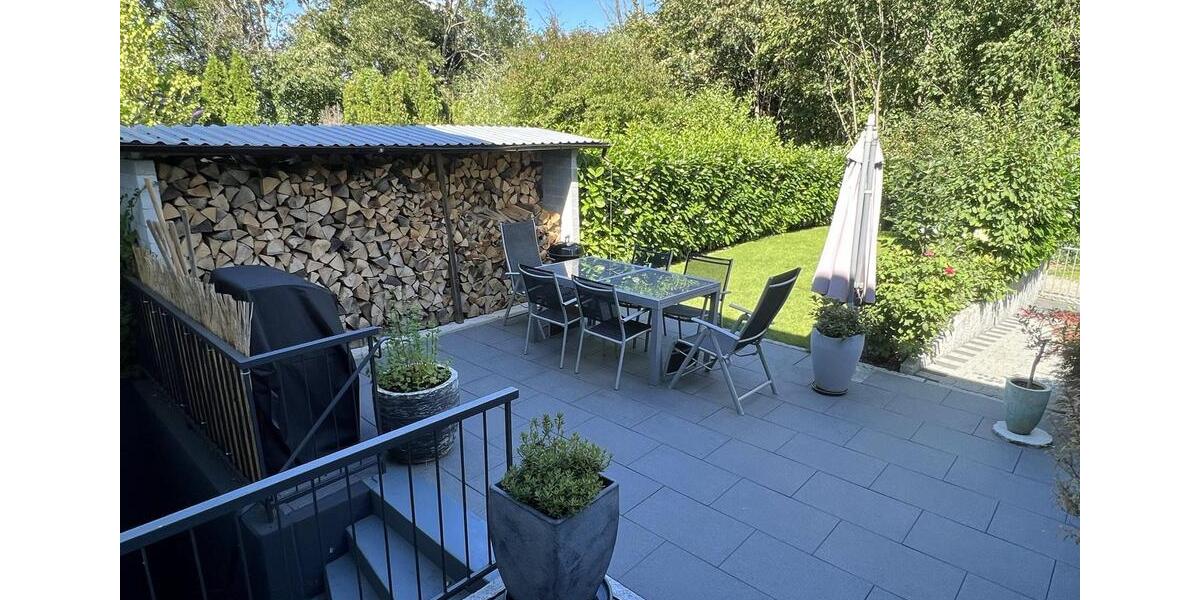Reihenhaus Singen (Hohentwiel) - 5.5 Zimmer, 150 m&sup2;, 539.000&euro; | Angebot:26455190