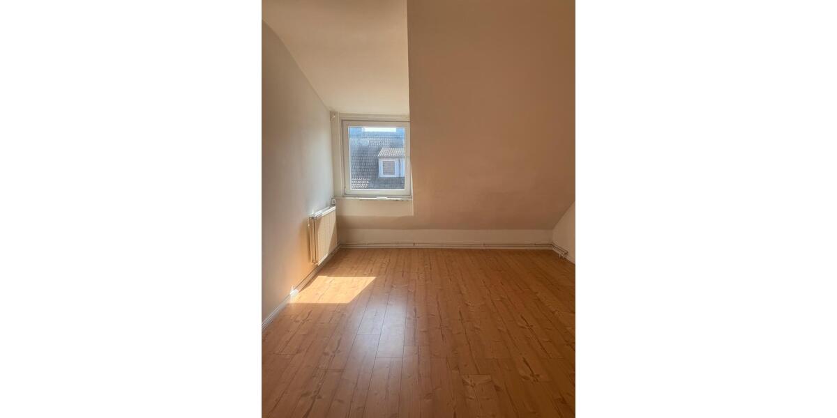 Dachgeschoßwohnung Hamburg Wandsbek - 1 Zimmer, 35 m&sup2;, 750&euro; | Angebot:26411707
