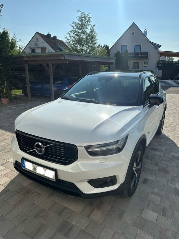 XC40