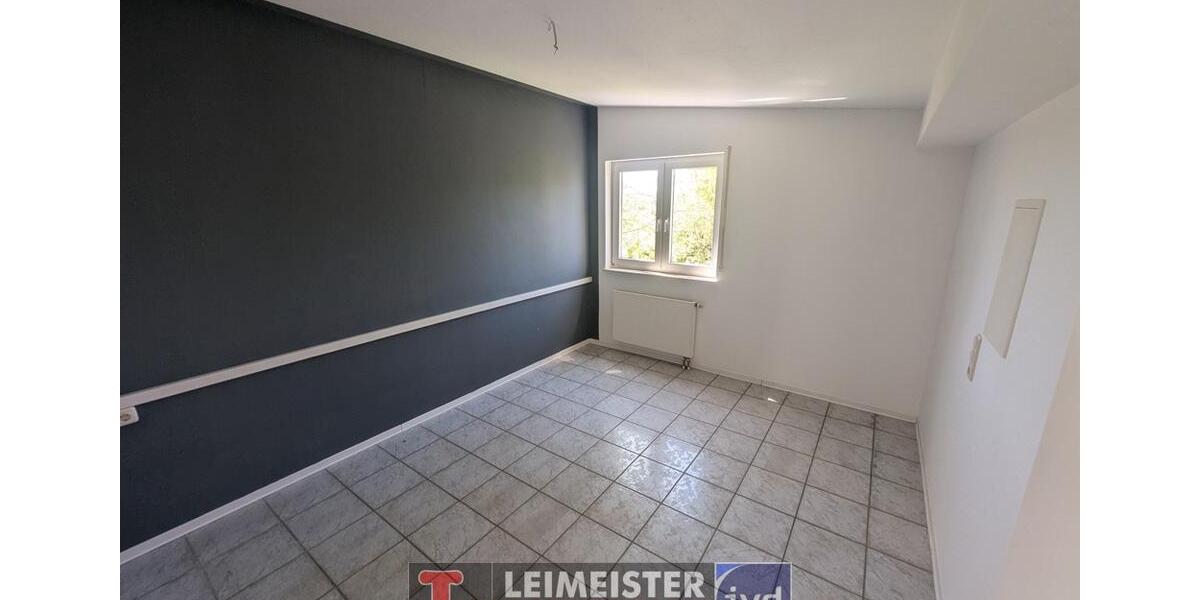 Etagenwohnung Aschaffenburg Gailbach - 3.5 Zimmer, 91 m&sup2;, 700&euro; | Angebot:26489970