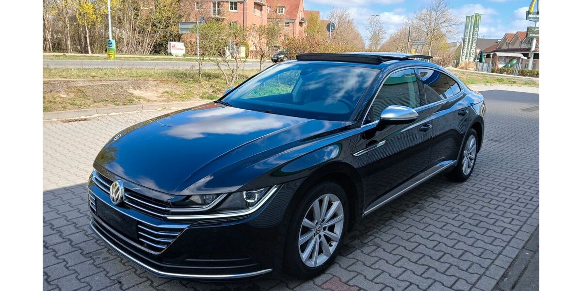 VW Arteon 126.000 km 17.799 &euro; Blankenfelde-Mahlow 15831