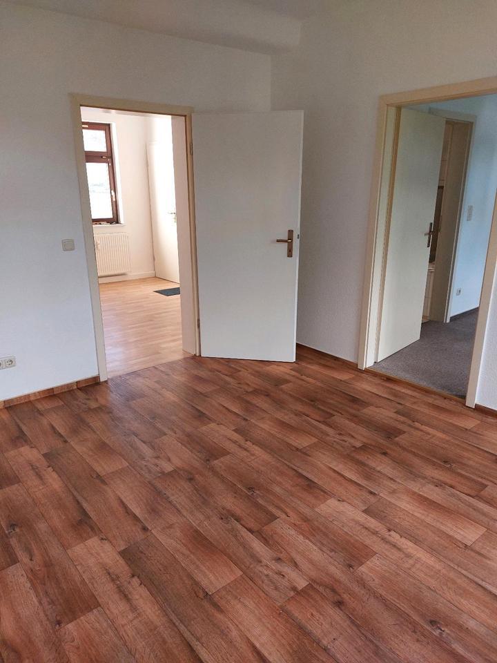 Waltershausen 1oder2 Wohnungen nebeneinander, Angaben je Einheit zimmer