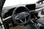 VW Golf VIII Variant 1.5 TSI R-Line LED+KAMERA+ACC 32.787 km 25.900 &euro; Hagenow 19230