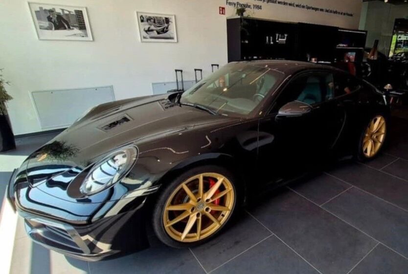 992
