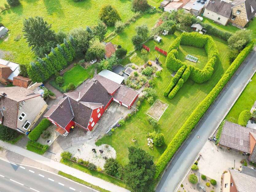 Haus zum Kaufen in Lenne 169.000 € 210 m²
