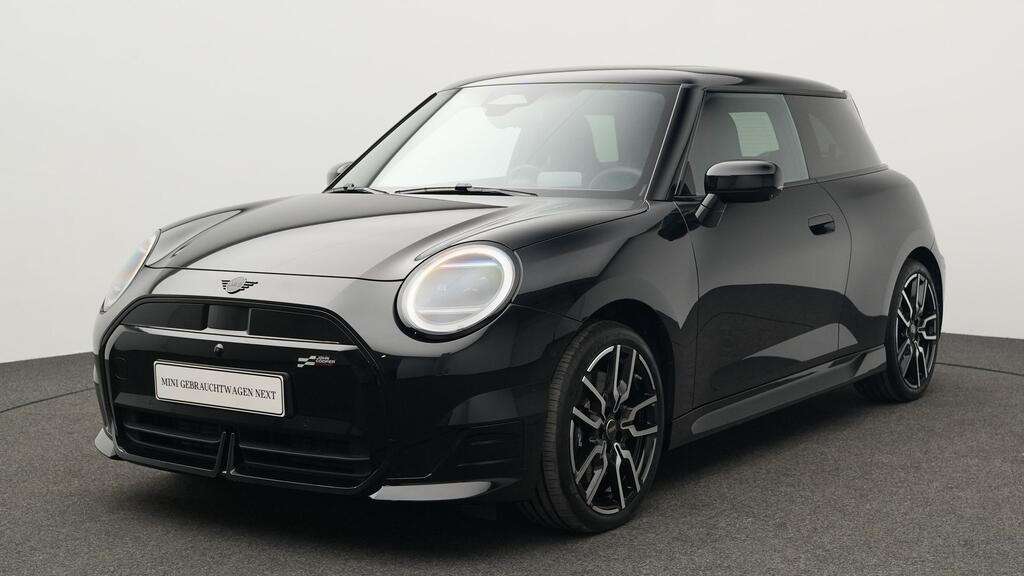 Mini Cooper SE 5.216 km 40.297 &euro; München 80788