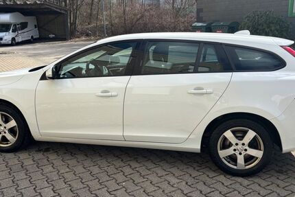 Volvo V60 173.000 km 11.500 &euro; Altusried 87452
