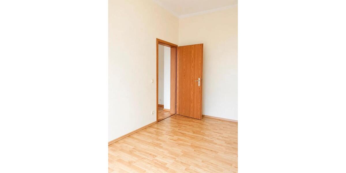 Etagenwohnung Zittau - 3 Zimmer, 63 m&sup2;, 370&euro; | Angebot:26405229