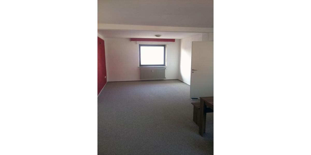 ObjNr:19624 - Gepflegtes Zweifamilienhaus als gute Kapitalanlage 5.5 zimmer