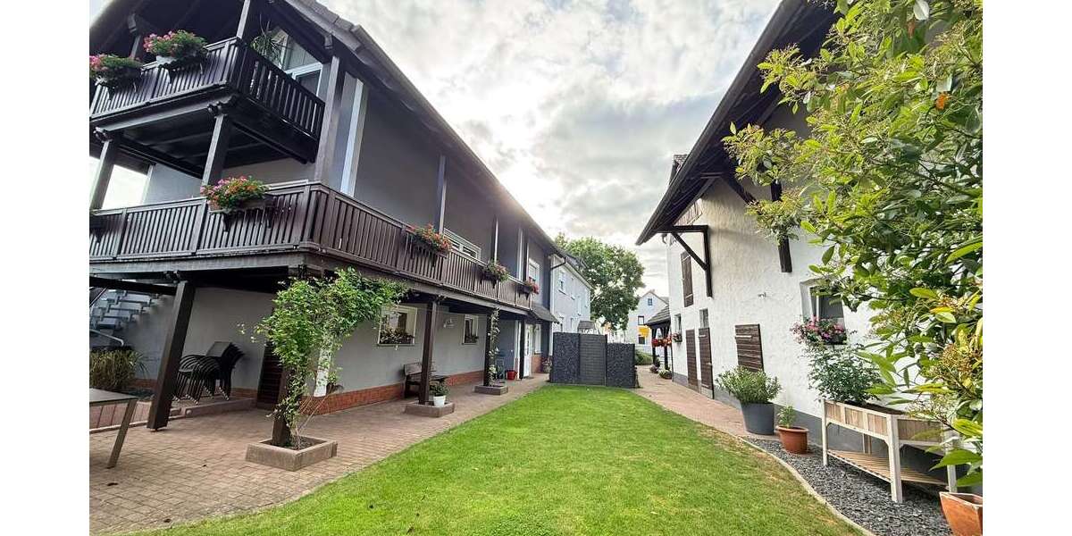 Einfamilienhaus Friedberg - 9 Zimmer, 328 m&sup2;, 799.000&euro; | Angebot:26864560