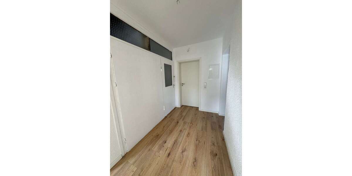 Helle 3-Zimmer-Dachgeschosswohnung in St. Ingbert-Rentrisch ( Saniert) - 3- Saarbrücken | Angebot:27111787