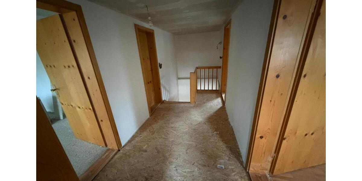 Bauernhaus, Landhaus Donauwörth - 7 Zimmer, 200 m&sup2;, 450.000&euro; | Angebot:26822168