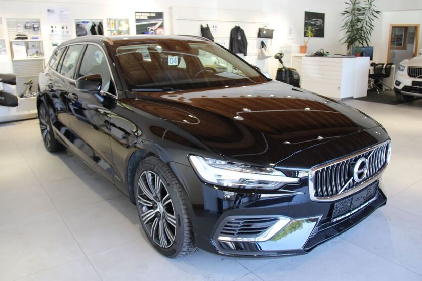 Volvo V60 55.729 km 32.990 € Jachenau 83676