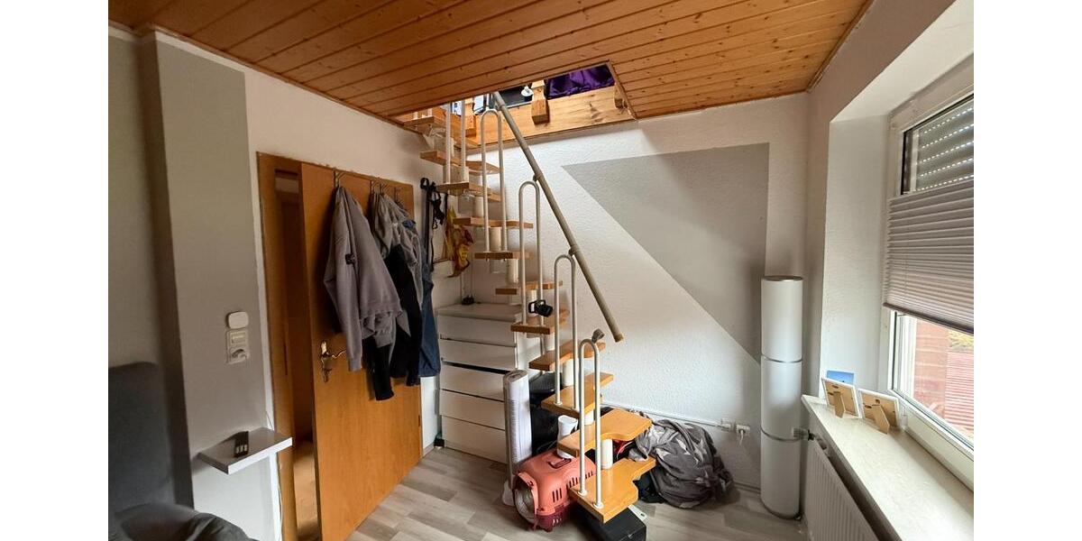 Dachgeschoßwohnung Wiesmoor - 2 Zimmer, 38 m&sup2;, 380&euro; | Angebot:25394085