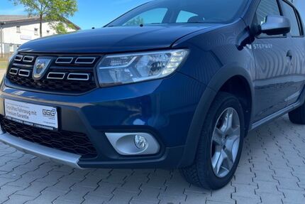 Dacia Sandero 61.974 km 9.900 &euro; korbach 34497