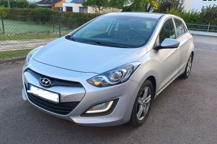 Hyundai i30 69.700 km 9.999 &euro; Saal an der Donau 93342