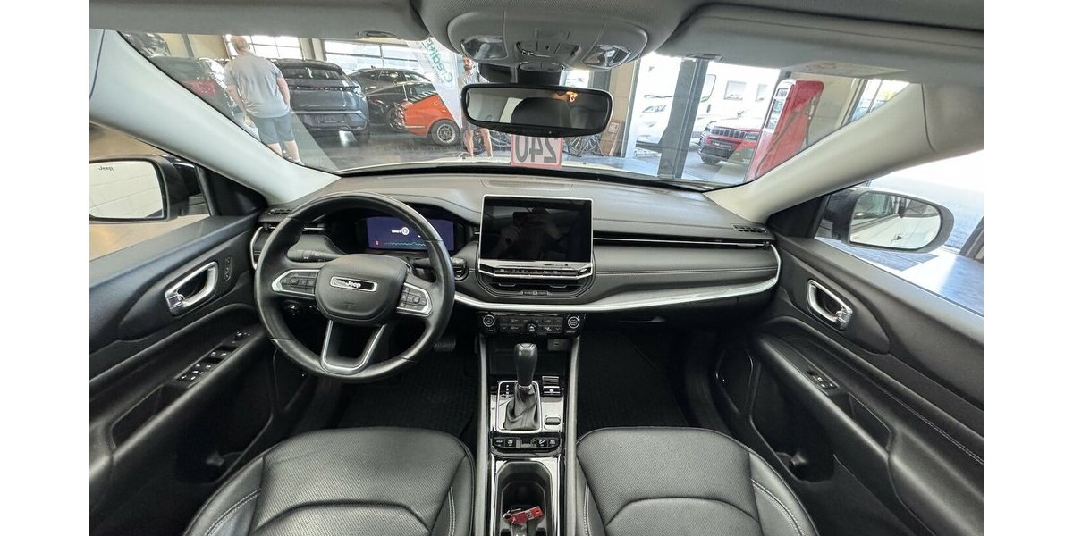 Jeep Compass S Plug-IN Hybrid 4WD 1.Hand Panoramadach 22.600 km 26.790 &euro; Lich 35423