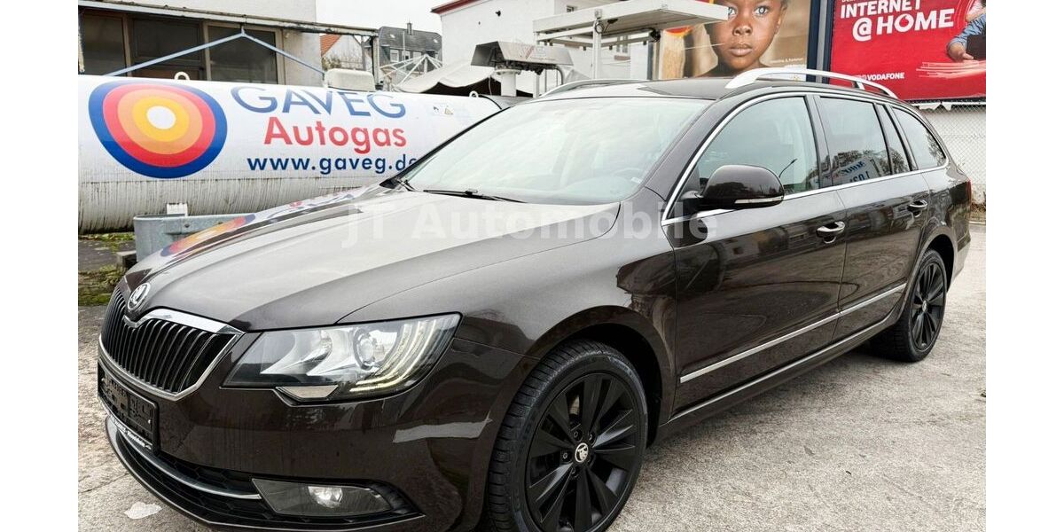Skoda Superb 232.000 km 8.200 &euro; Rüsselsheim am Main 65428