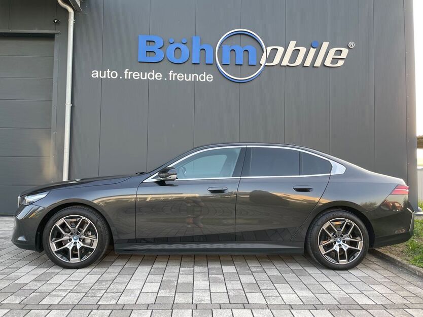 BMW i5 28.700 km 48.580 € Steinheim 71711