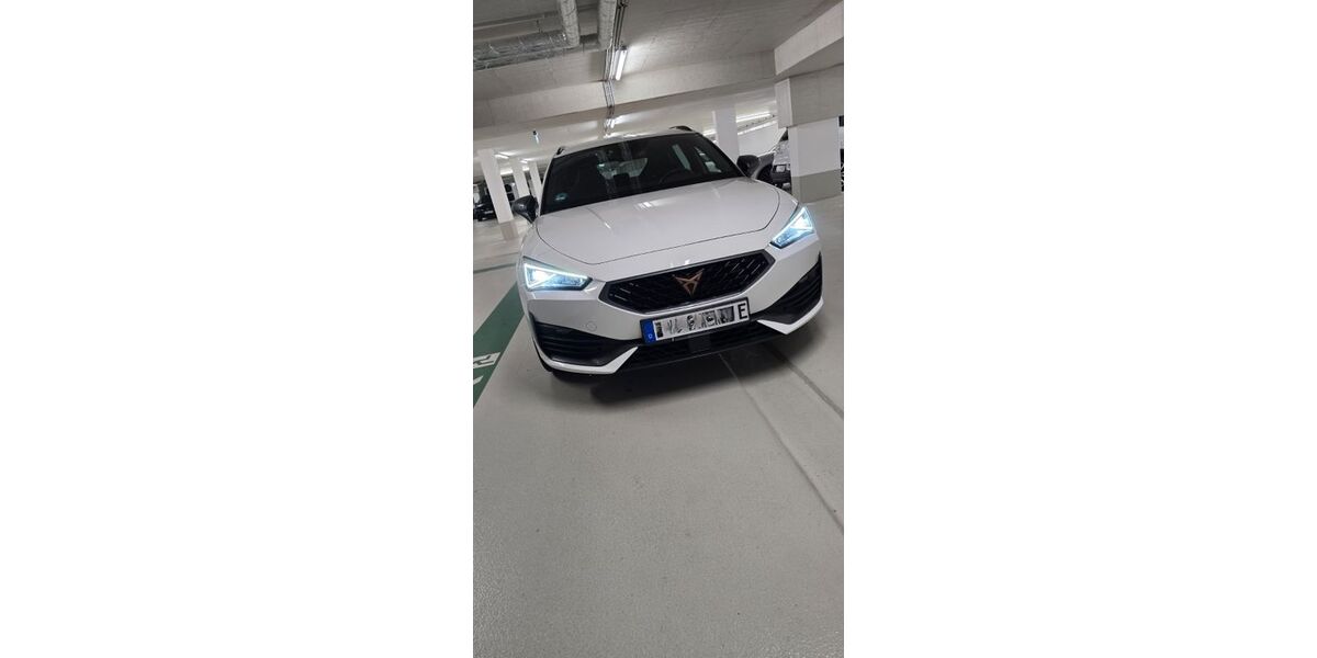 Cupra Leon 90.000 km 19.500 &euro; Falkensee 14612