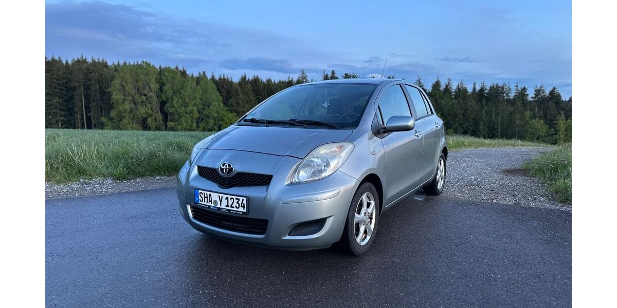 Toyota Yaris 81.920 km 5.490 &euro; Mannheim 68309