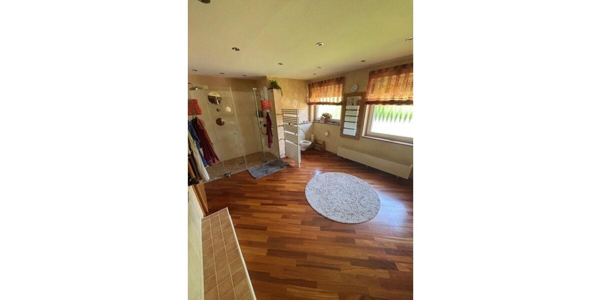 Erdgeschoßwohnung Gerabronn - 6 Zimmer, 140 m&sup2;, 289.000&euro; | Angebot:21271276
