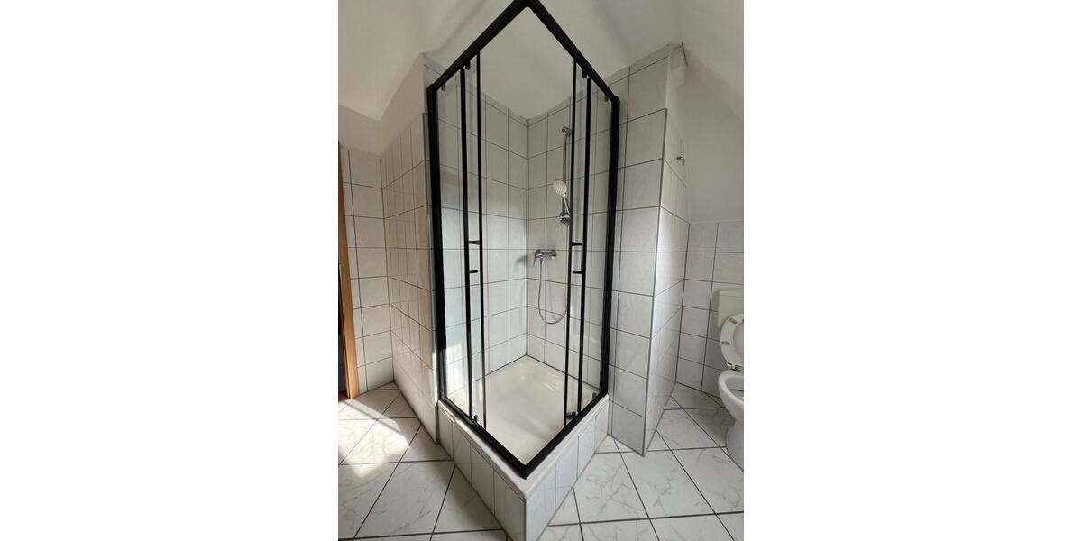 Dachgeschoßwohnung Nentershausen - 2 Zimmer, 48 m&sup2;, 280&euro; | Angebot:24806764