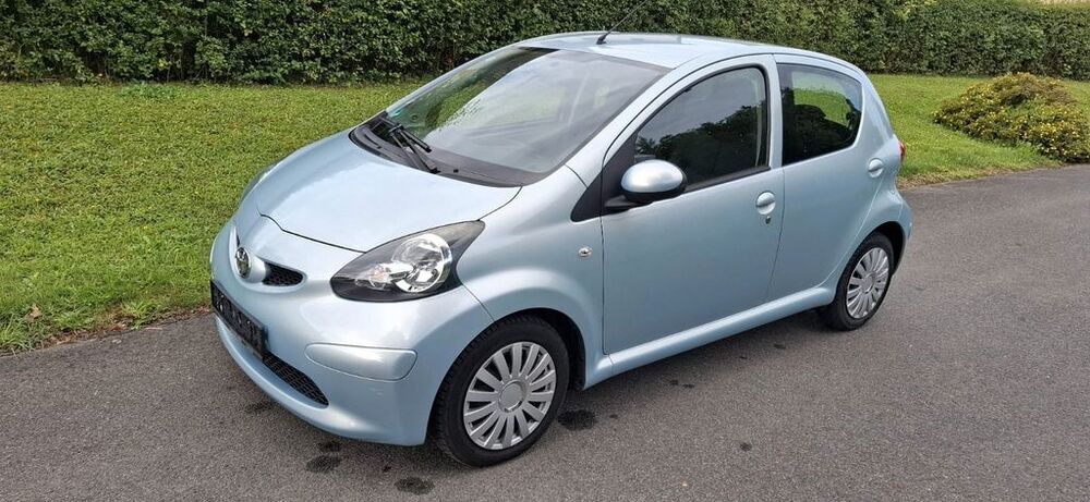 Aygo (X)
