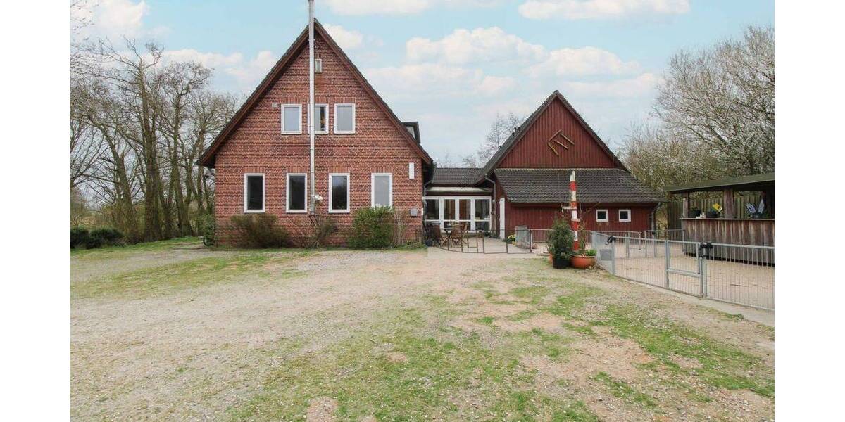 Einfamilienhaus Neukirchen - 7 Zimmer, 398.000&euro; | Angebot:26307621