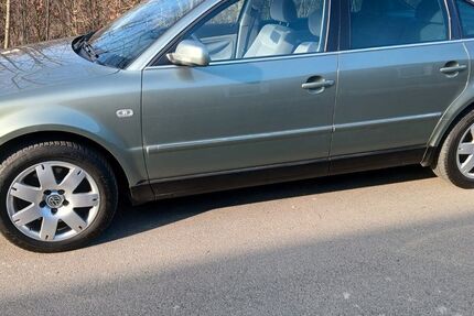 VW Passat 182.500 km 1.500 &euro; Zwickau 08058