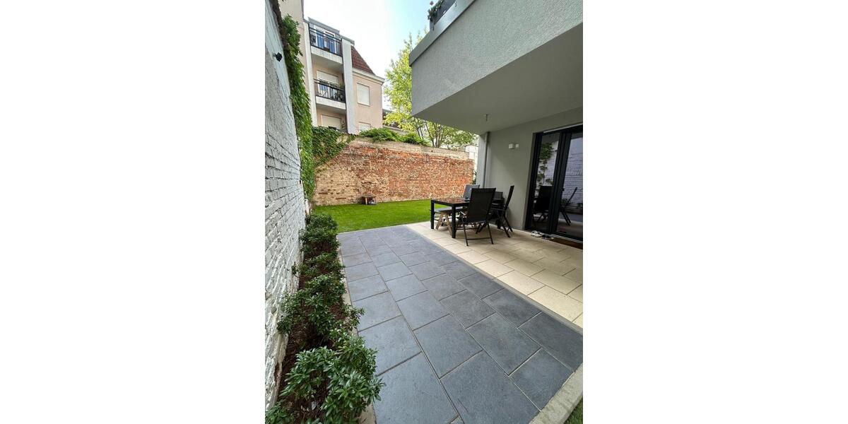 Erdgeschoßwohnung Offenbach am Main Hafen - 3 Zimmer, 99 m&sup2;, 1.720&euro; | Angebot:25407876