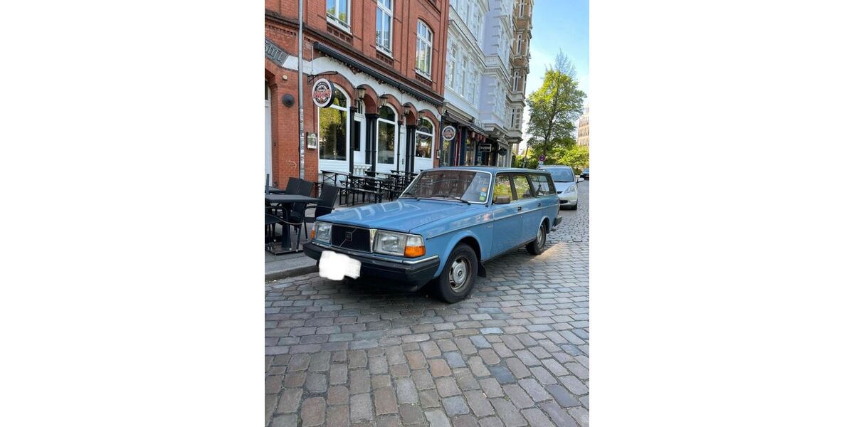 Volvo 240 218.000 km 9.300 &euro; Hamburg 20459