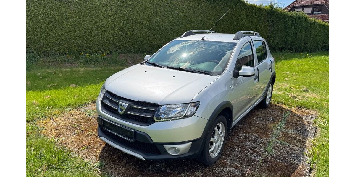 Dacia Sandero 159.300 km 5.250 &euro; Helferskirchen 56244